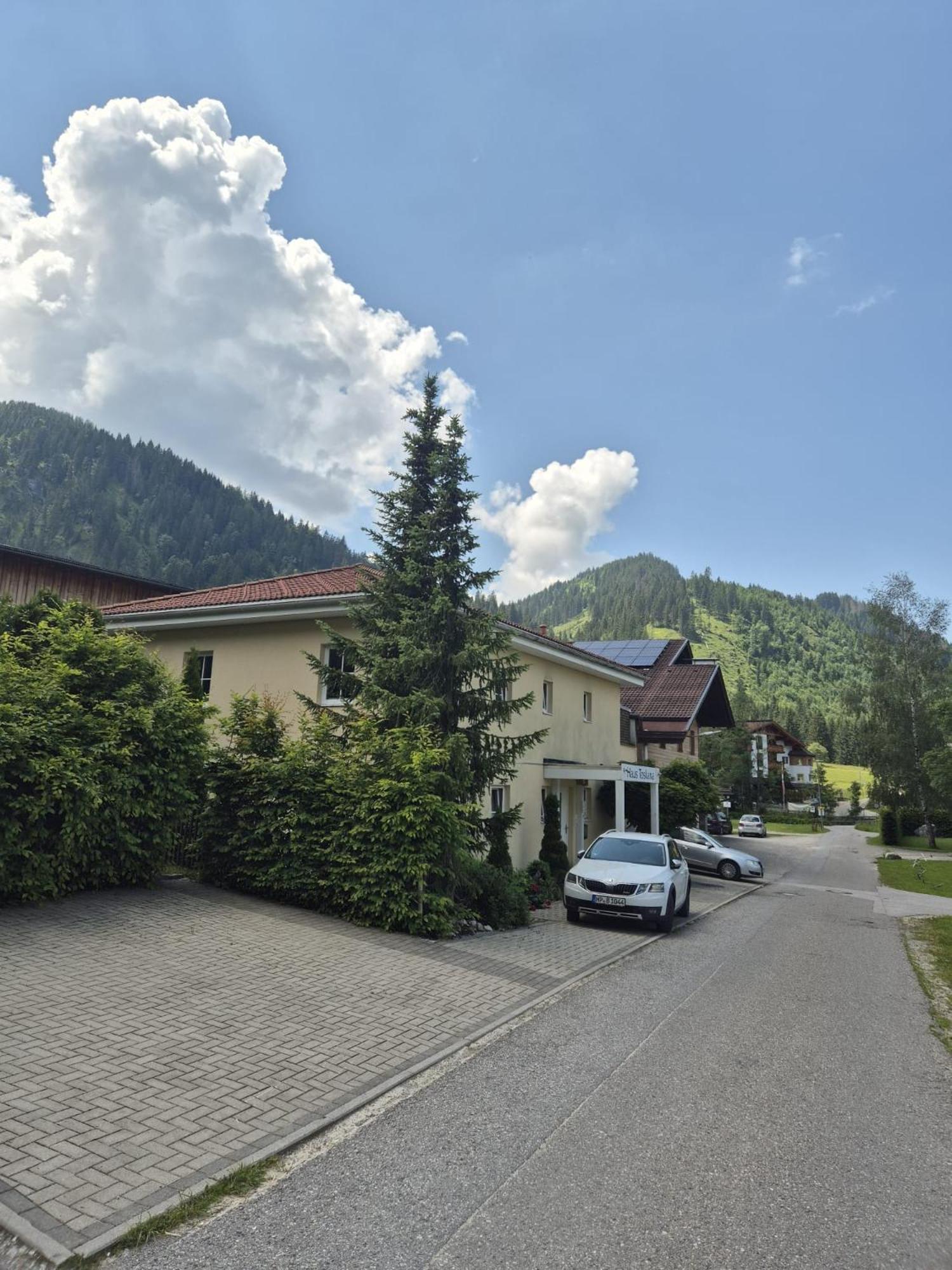 Toskanahaus, Njualms * Tannheim